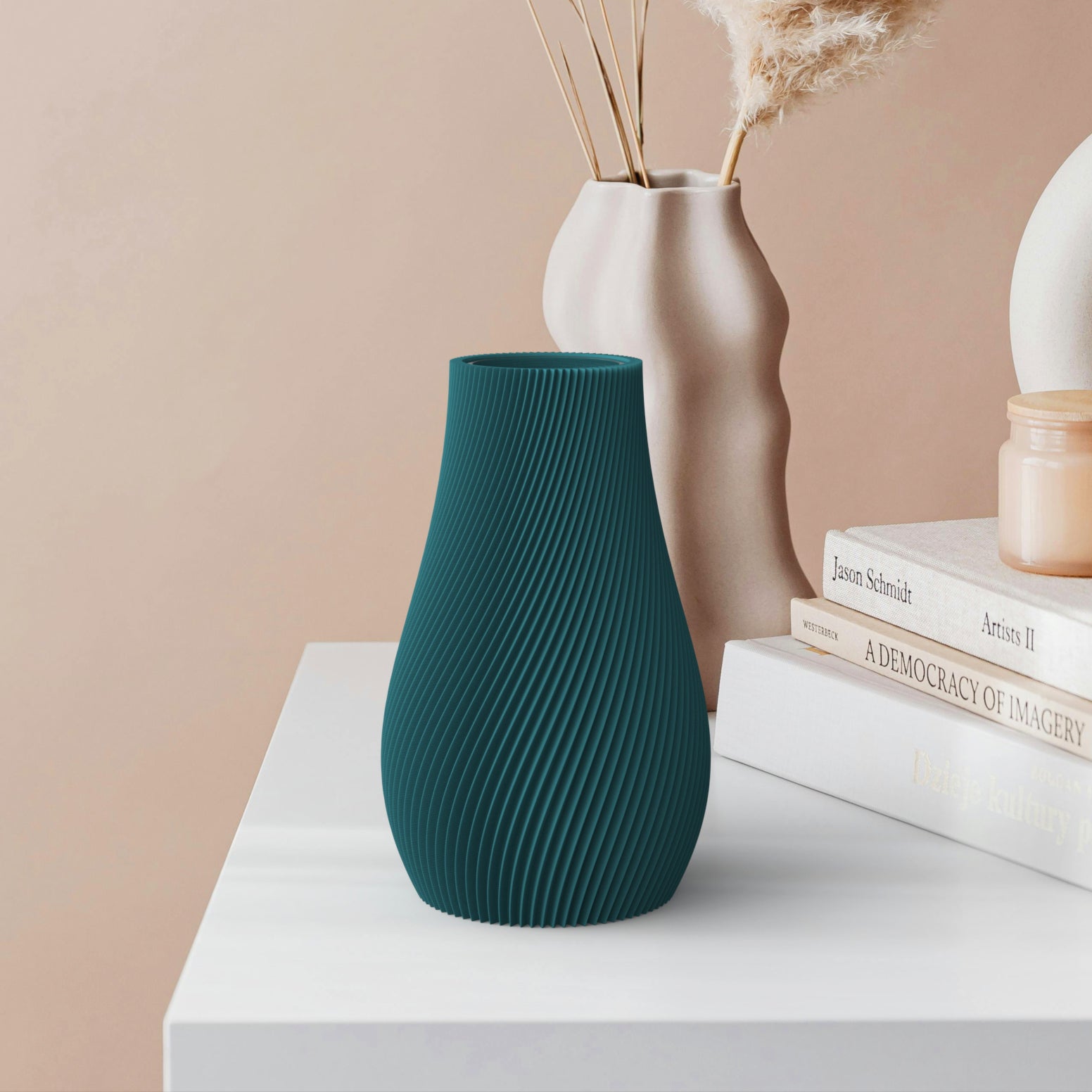 Clipvase – modulare Designvase mit austauschbaren Badges